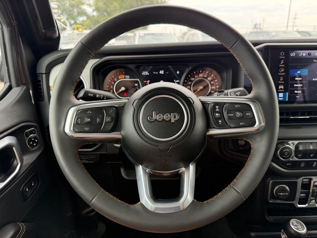 2025 Jeep Wrangler 4-Door Summit 4x4