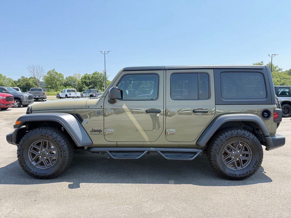 2025 Jeep Wrangler 4-Door Summit 4x4