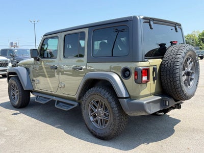 2025 Jeep Wrangler 4-Door Summit 4x4