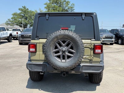 2025 Jeep Wrangler 4-Door Summit 4x4