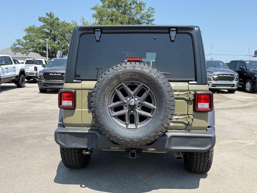 2025 Jeep Wrangler 4-Door Summit 4x4