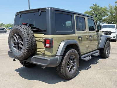 2025 Jeep Wrangler 4-Door Summit 4x4