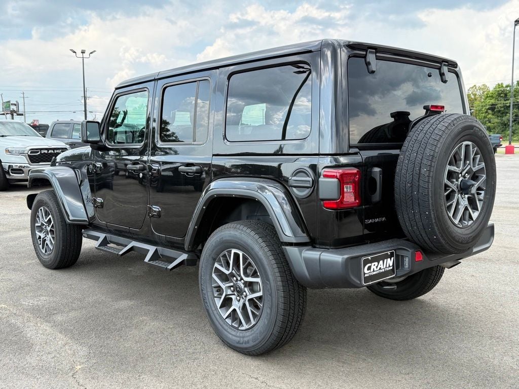 2025 Jeep Wrangler 4-Door Sahara 4x4