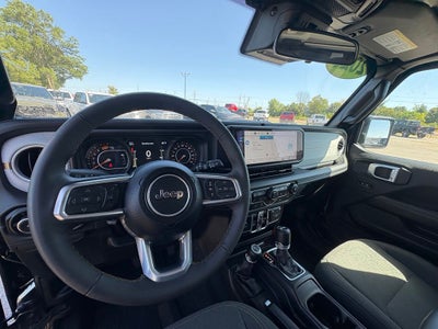 2025 Jeep Wrangler 4-Door Sahara 4x4