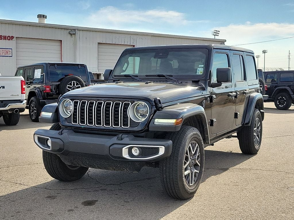 2025 Jeep Wrangler 4-Door Sahara 4x4