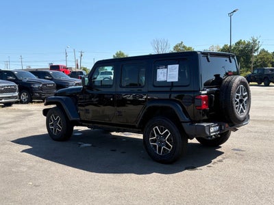2025 Jeep Wrangler 4-Door Sahara 4x4