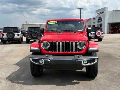 2025 Jeep Wrangler 4-Door Sahara 4x4