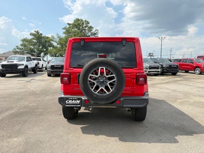 2025 Jeep Wrangler 4-Door Sahara 4x4