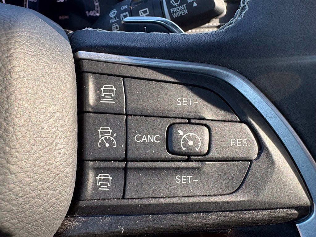 2025 Jeep Grand Cherokee Laredo X 4x2