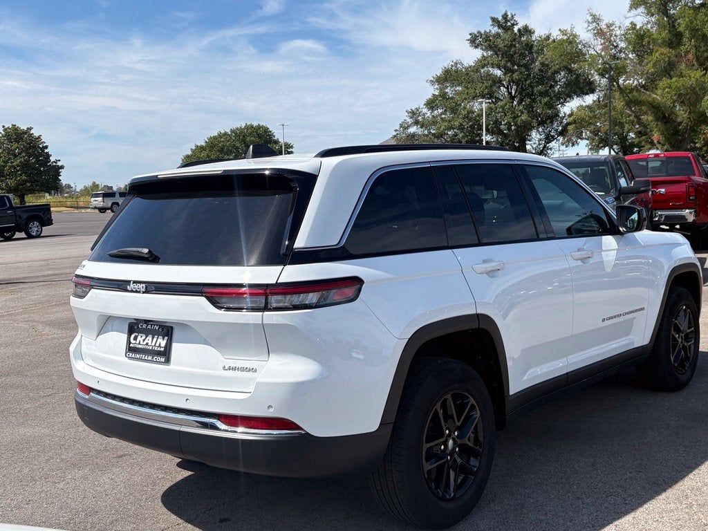 2025 Jeep Grand Cherokee Laredo X 4x2