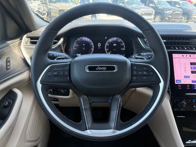 2025 Jeep Grand Cherokee Limited 4x2