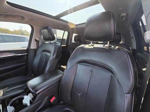 2023 Jeep Grand Cherokee Limited 4x2