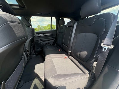 2026 Jeep Grand Cherokee GRAND CHEROKEE LAREDO X 4X4