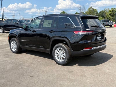 2026 Jeep Grand Cherokee GRAND CHEROKEE LAREDO X 4X4