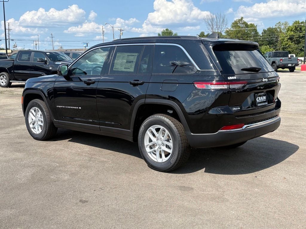 2026 Jeep Grand Cherokee GRAND CHEROKEE LAREDO X 4X4
