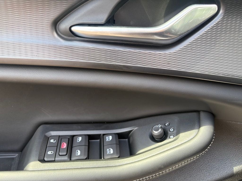 2026 Jeep Grand Cherokee GRAND CHEROKEE LAREDO X 4X4