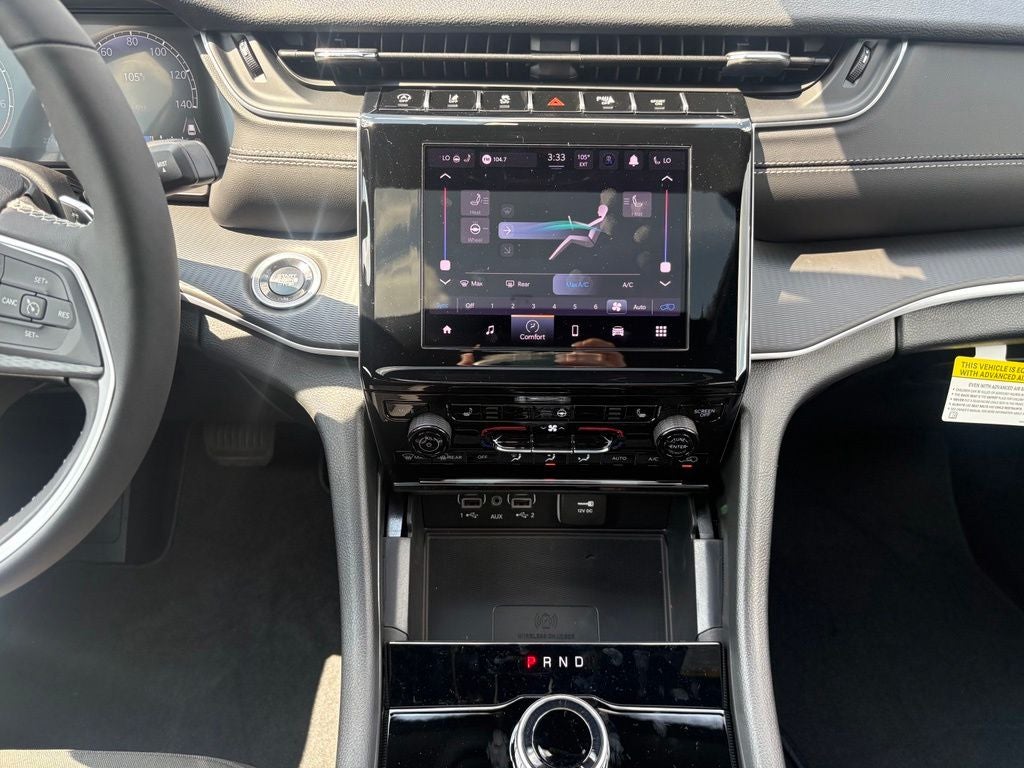 2026 Jeep Grand Cherokee GRAND CHEROKEE LAREDO X 4X4