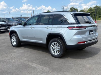 2026 Jeep Grand Cherokee GRAND CHEROKEE LAREDO X 4X4