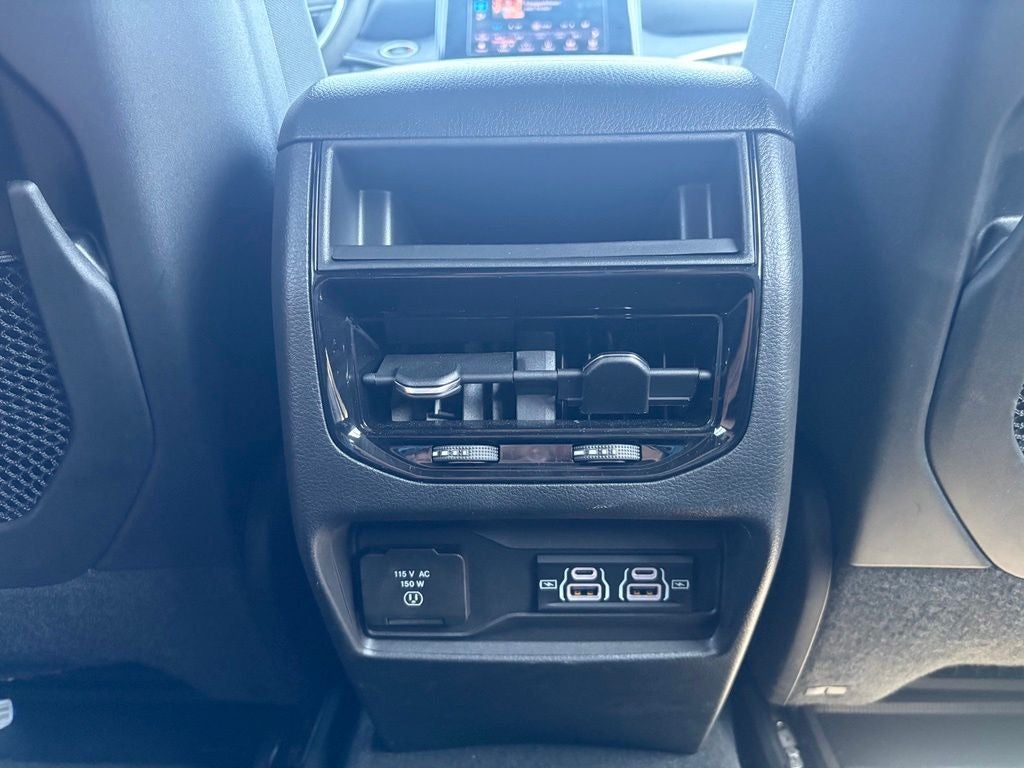 2025 Jeep Grand Cherokee Altitude X 4x4