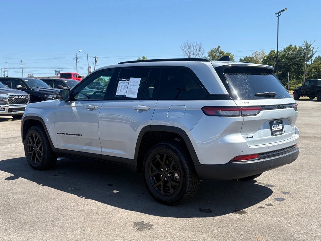 2025 Jeep Grand Cherokee Altitude X 4x4