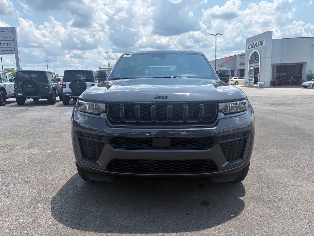 2026 Jeep Grand Cherokee GRAND CHEROKEE LAREDO ALTITUDE 4X4