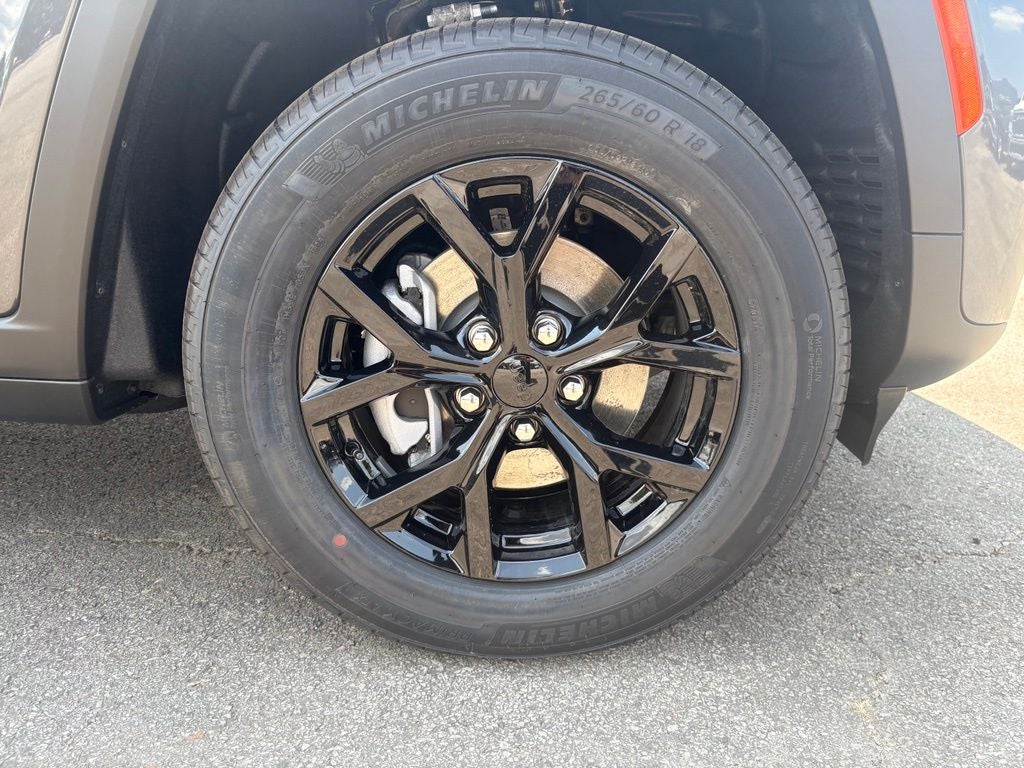 2026 Jeep Grand Cherokee GRAND CHEROKEE LAREDO ALTITUDE 4X4