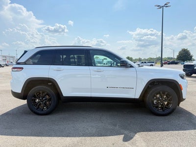 2026 Jeep Grand Cherokee GRAND CHEROKEE LAREDO ALTITUDE 4X4
