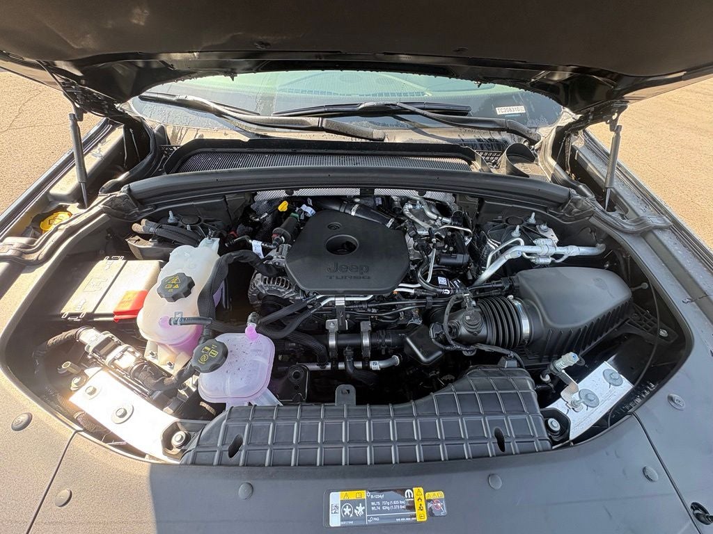 2026 Jeep Grand Cherokee GRAND CHEROKEE LAREDO ALTITUDE 4X4