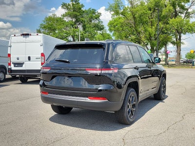 2026 Jeep Grand Cherokee GRAND CHEROKEE LAREDO ALTITUDE 4X4