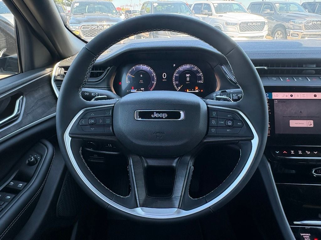 2026 Jeep Grand Cherokee GRAND CHEROKEE LAREDO ALTITUDE 4X4