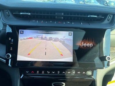 2027 Jeep Grand Cherokee GRAND CHEROKEE LIMITED 4X4
