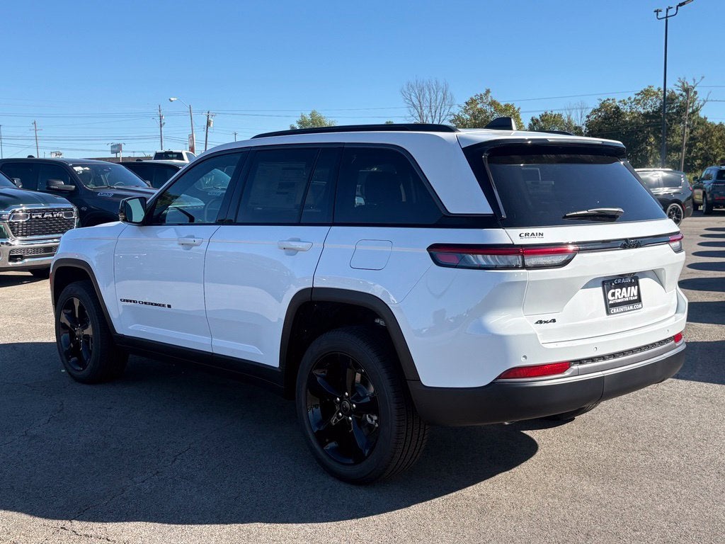 2027 Jeep Grand Cherokee GRAND CHEROKEE LIMITED 4X4