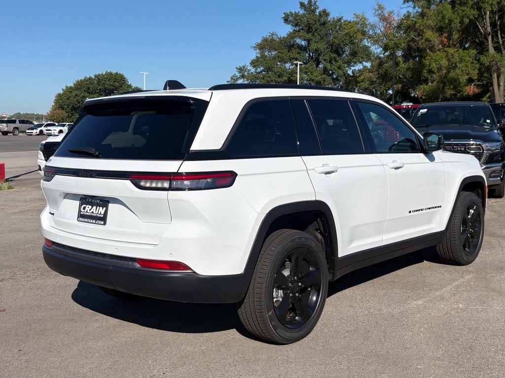 2027 Jeep Grand Cherokee GRAND CHEROKEE LIMITED 4X4