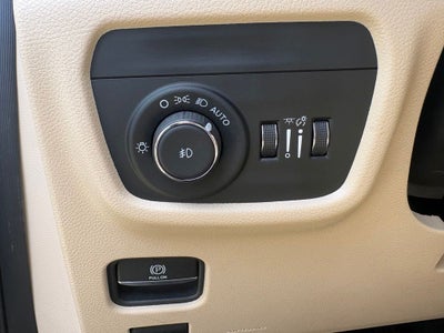 2025 Jeep Grand Cherokee L Limited 4x2