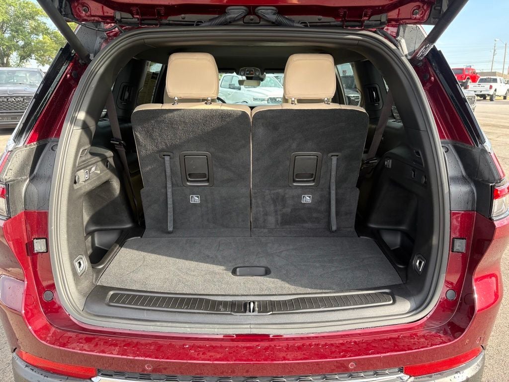 2025 Jeep Grand Cherokee L Limited 4x2