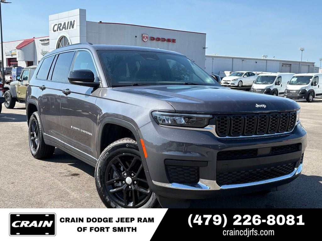2025 Jeep Grand Cherokee L Laredo 4x4