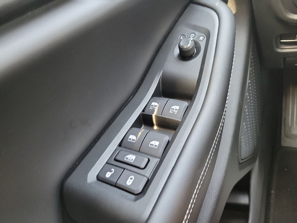 2025 Jeep Grand Cherokee L Laredo 4x4