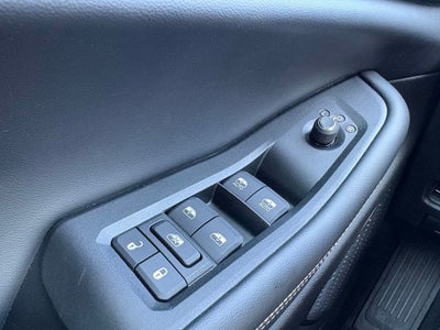 2025 Jeep Grand Cherokee L Laredo 4x4