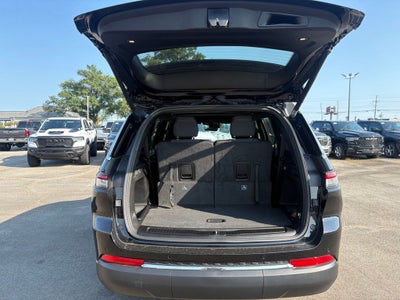 2026 Jeep Grand Cherokee GRAND CHEROKEE L LAREDO X 4X4