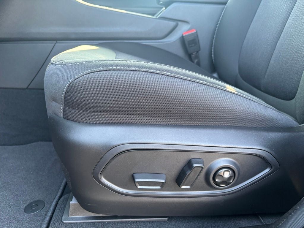 2026 Jeep Grand Cherokee GRAND CHEROKEE L LAREDO X 4X4