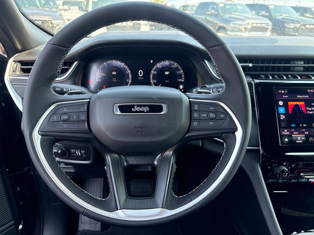 2026 Jeep Grand Cherokee GRAND CHEROKEE L LAREDO X 4X4