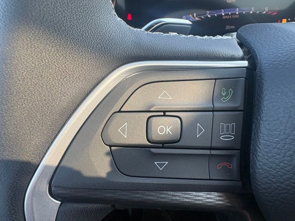2026 Jeep Grand Cherokee GRAND CHEROKEE L LAREDO X 4X4