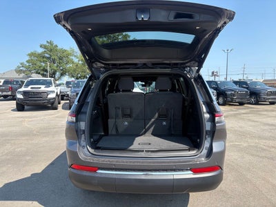 2026 Jeep Grand Cherokee GRAND CHEROKEE L LAREDO X 4X4