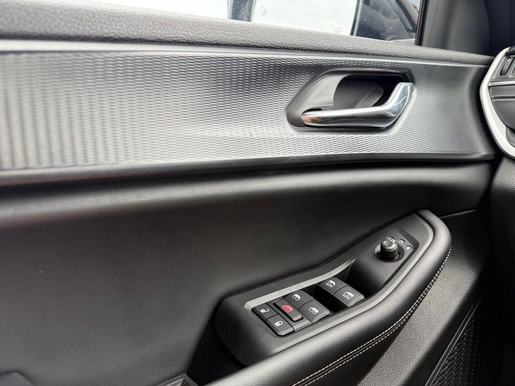 2024 Jeep Grand Cherokee L Altitude X 4x4
