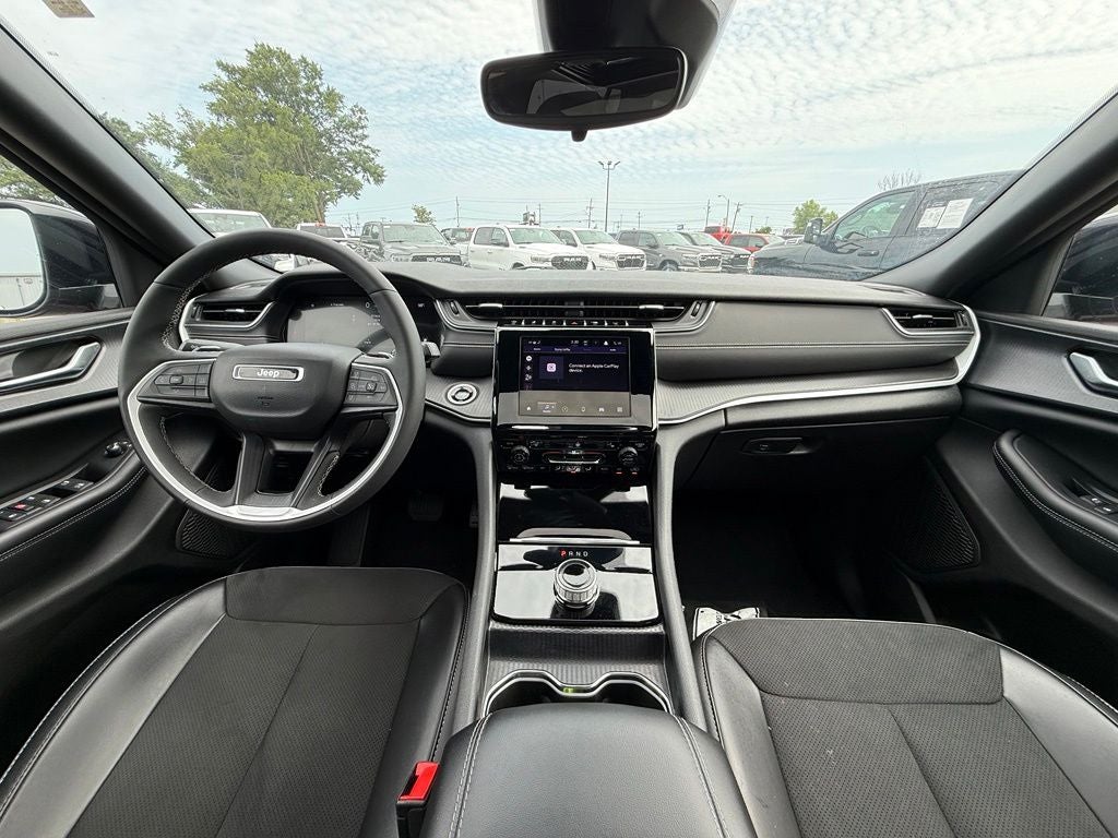 2024 Jeep Grand Cherokee L Altitude X 4x4