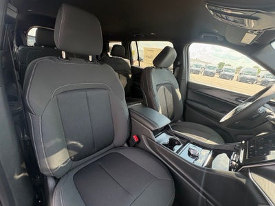 2026 Jeep Grand Cherokee GRAND CHEROKEE L LAREDO 4X4