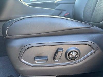 2027 Jeep Grand Cherokee GRAND CHEROKEE L LAREDO ALTITUDE 4X4
