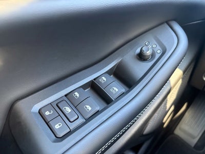 2027 Jeep Grand Cherokee GRAND CHEROKEE L LAREDO ALTITUDE 4X4