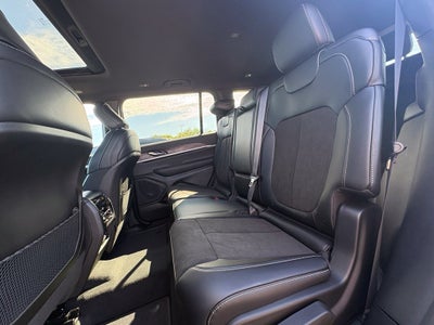 2027 Jeep Grand Cherokee GRAND CHEROKEE L LAREDO ALTITUDE 4X4