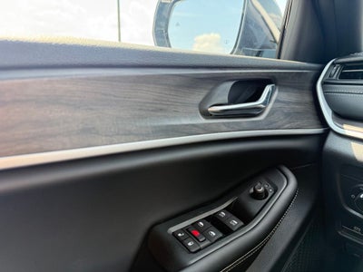 2026 Jeep Grand Cherokee L Altitude 4x4